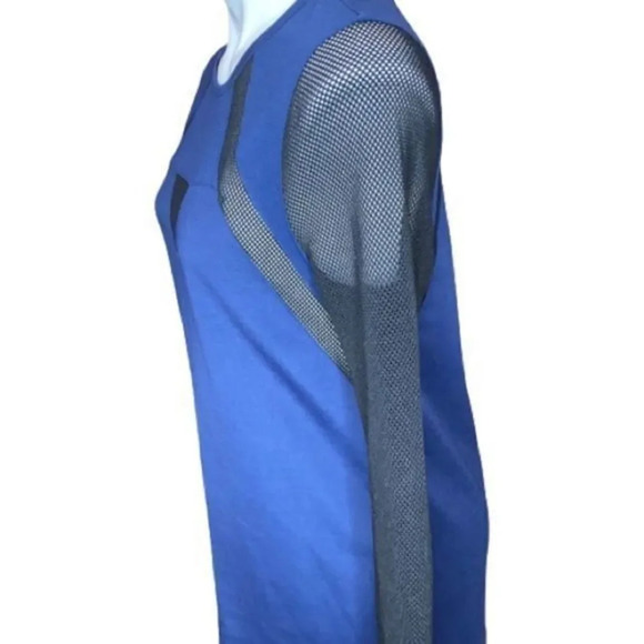 - Tobi   Women dress with mesh sleeve - Picture 5 of 8